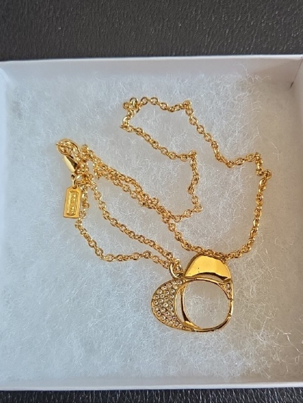 Authentic Coach Gold Tone Crystal Heart C Pendant Necklace 16 Inches